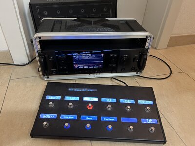 Line 6 Helix Rack inkl. Helix Control + Rack