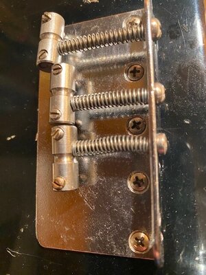 Suche - Reiter (E-Saite) für 71er Fender-Bridge