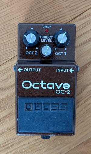 BOSS OC-2 Octave