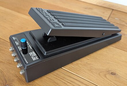BOSS FV-300H Volume Pedal