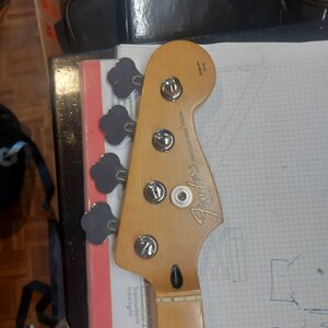 Biete "Fender precision bass Special" Hals