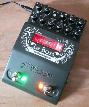 Two notes Le Bass