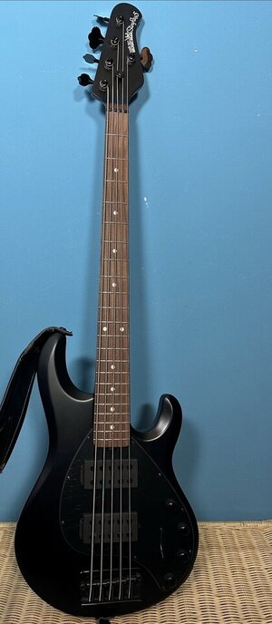 Music Man Stingray 5HH