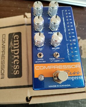 Empress Effects Bass Compressor Blue Spk