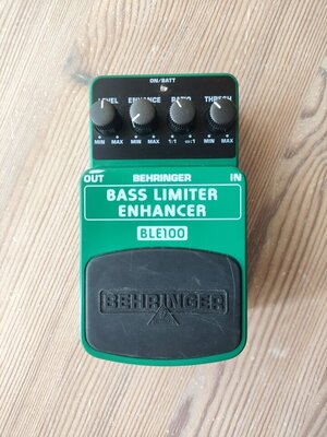 Bass Limiter Enhancer BLME 100