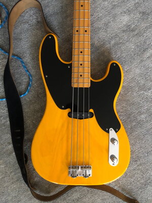 Fender p bass 51 reissue - 2.jpeg Fender p bass 51 reissue - 2.jpeg
