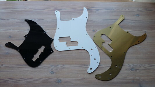 Konvolut Precision Pickguards und Jazzbass - auch einzeln!