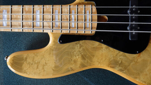 Marleaux Jazz Bass DeLuxe mit D-Tuner
