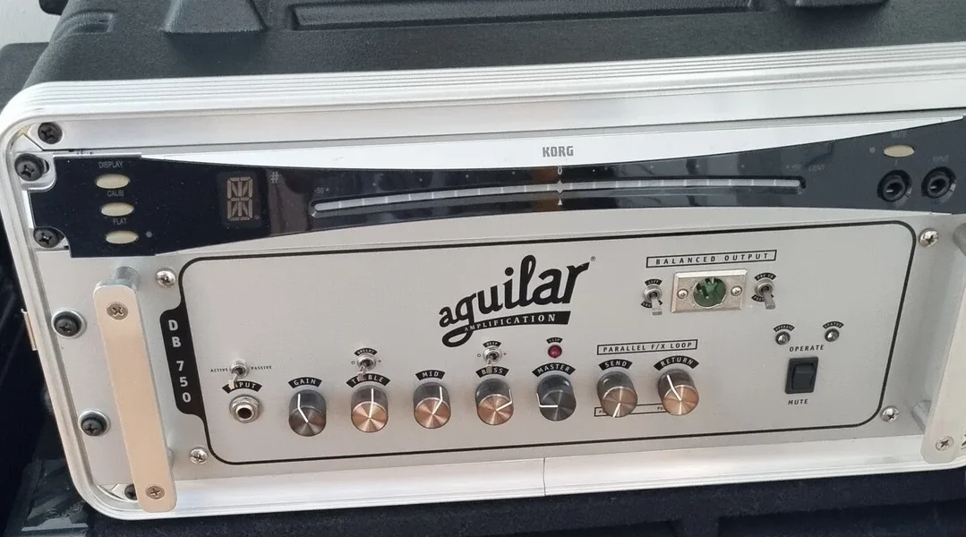 Bereits verkauft: Aguilar DB750