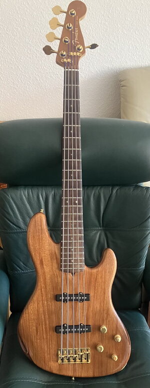 Fender Victor Bailey V Bass