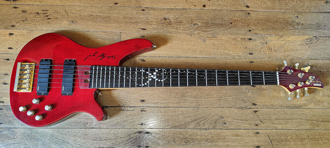 Yamaha RBX 6JM John Myung Ruby Red vom 14. September 1999