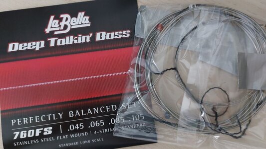 Verkaufe LaBella Deep Talkin' Bass 760FS