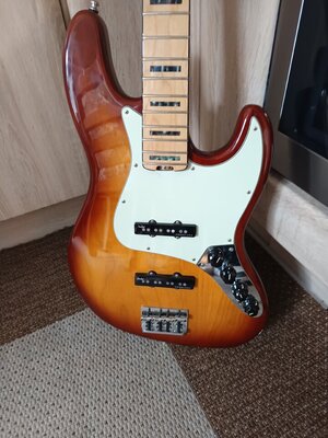 Fender American Elite Jazz Bass 2017