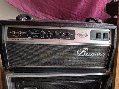 Bugera BVV3000 Infinium | 300W Vollröhren Ampeg SVT Klon