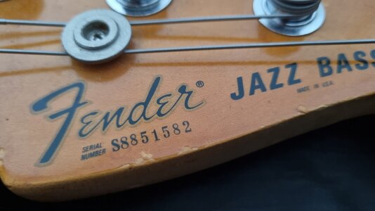 Verkaufe Fender Jazz Bass