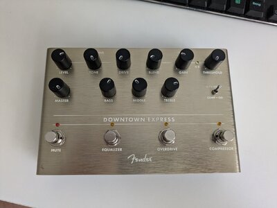 Fender Downtown Express Bass Station
