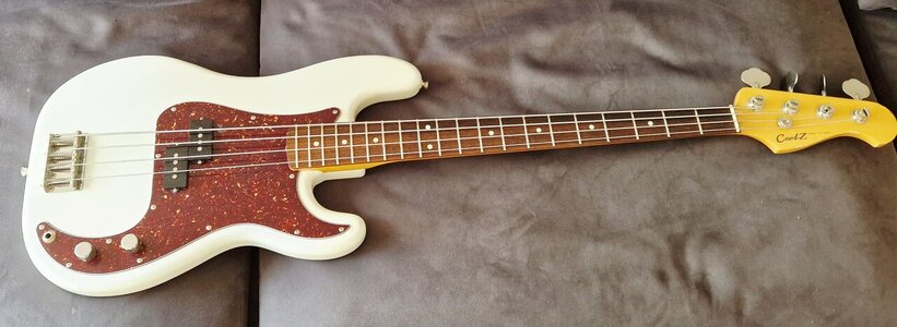 Coolz/FGN/Fujigen Precision Bass