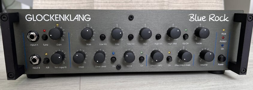 Glockenklang Blue Rock Bassverstärker – Top-Zustand inkl. Tasche