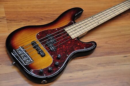 Sadowsky Metroline Hybrid PJ5 Japan