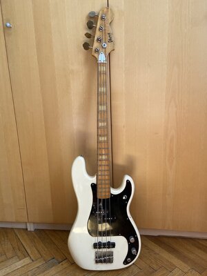 Ibanez “Precision” Bass, PJ, made in Japan