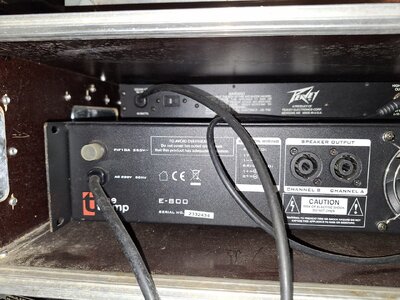 PEAVEY T.B. Raxx mit T.E-800 Rack (7).jpg