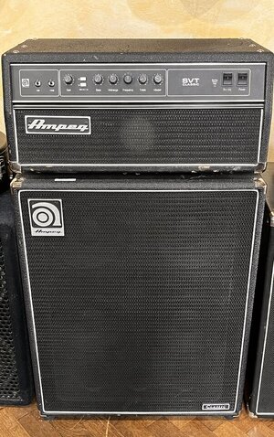 Ampeg SVT Classic + Ampeg 410 HLF