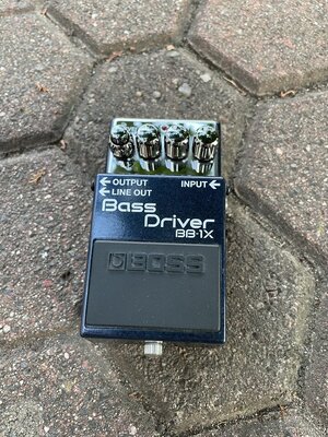 Boss BB-1X