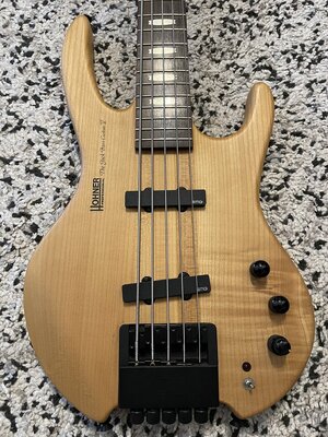 Hohner the Jack custom V