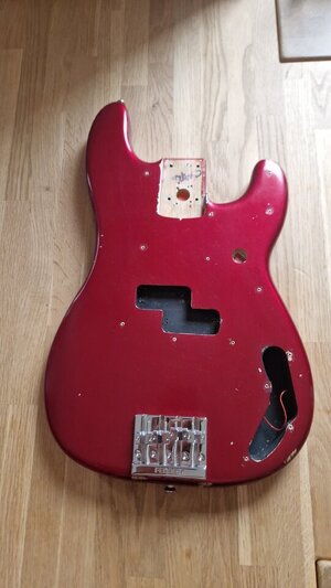 Fender Nate Mendel Body