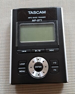 Tascam MP3 Bass Trainer MP-BT1