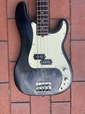 Fender Preci precision bass 1977 black