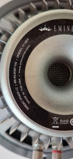 EMINENCE_10_03.jpg