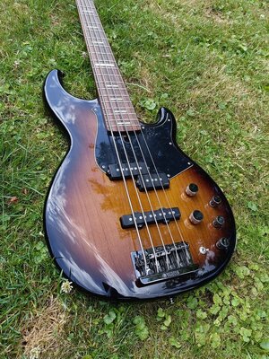 Yamaha BB734
