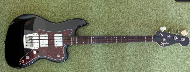Squier Paranormal Rascal Sparkle Black mit Marble PG