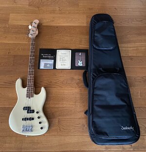 Sadowsky Metroline Verdine White Signature 4