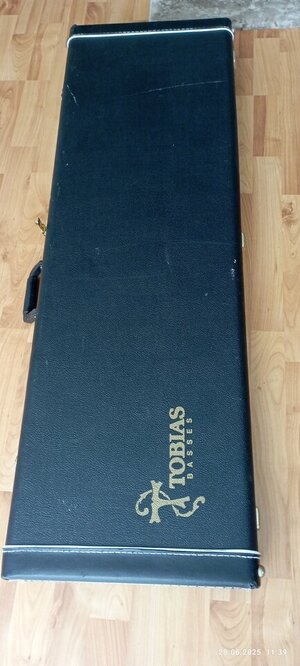 Ich Suche e-Bass Ken Smith BT-5 oder Ken Smith Burner-5