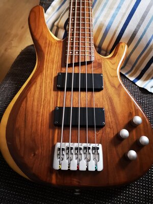 Weller Bass 5 Saiter