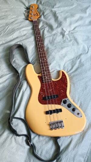 Fender 64er Jazz Bass Custom Relic