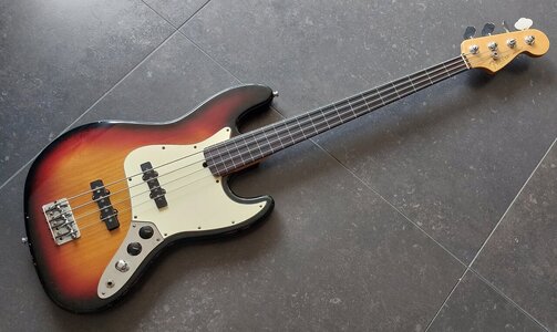 Fender USA Jazz Bass fretless 2000 RESERVIERT