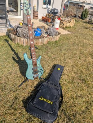 pector Euro LX5 RST LTD Turquoise mit Aguilar PUs