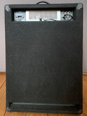 carvin-pb200-4.jpeg