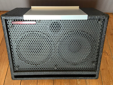 yamaha-bbt500-peavey-p210kc-03.jpeg