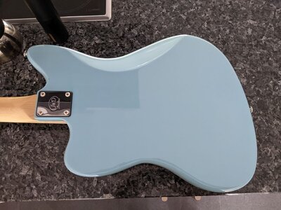 JD_Jaguar_Bass_body_back_small.jpg