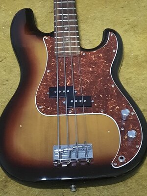 Legend Precision Bass