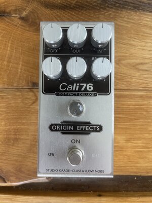 Origin Effects Cali76 Compact Deluxe