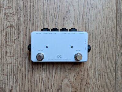 One Control Minimal Series White Loop