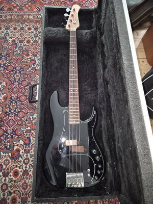 XOTIC XP 1T Bass