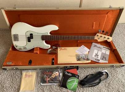 Fender Precision 63, aus der American Vintage Serie (AVRI) GESUCHT