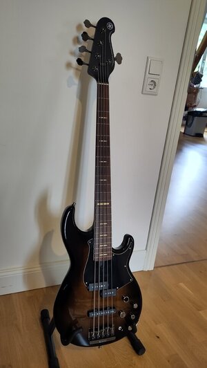 Yamaha BB735 (2).jpg