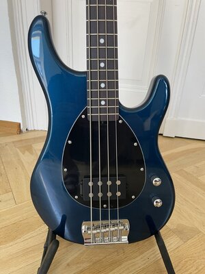 Sterling by MusicMan S-14 NEUES MODELL!